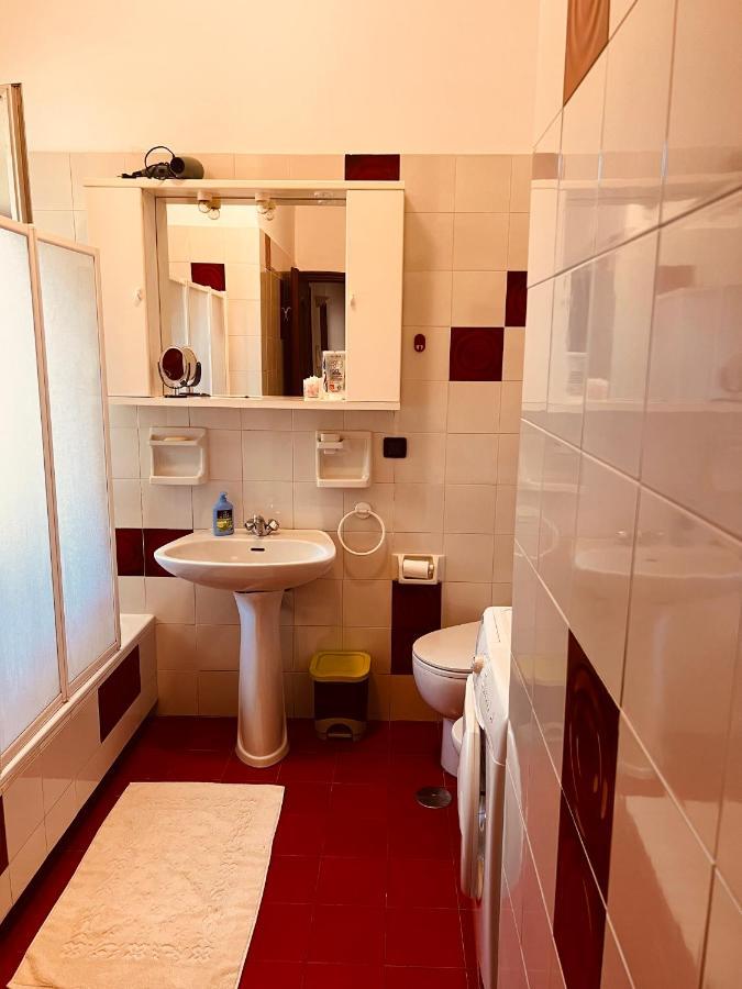 Condominio Ulivi Piazza  Εξωτερικό φωτογραφία